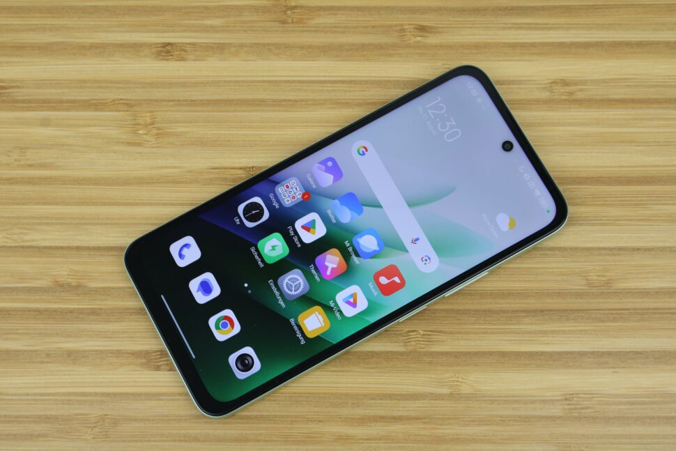 Redmi 15 5G Display Raender 2