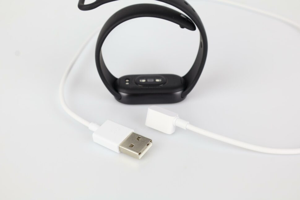 Xiaomi Smart Band 10 Aufladen Ladekabel 1