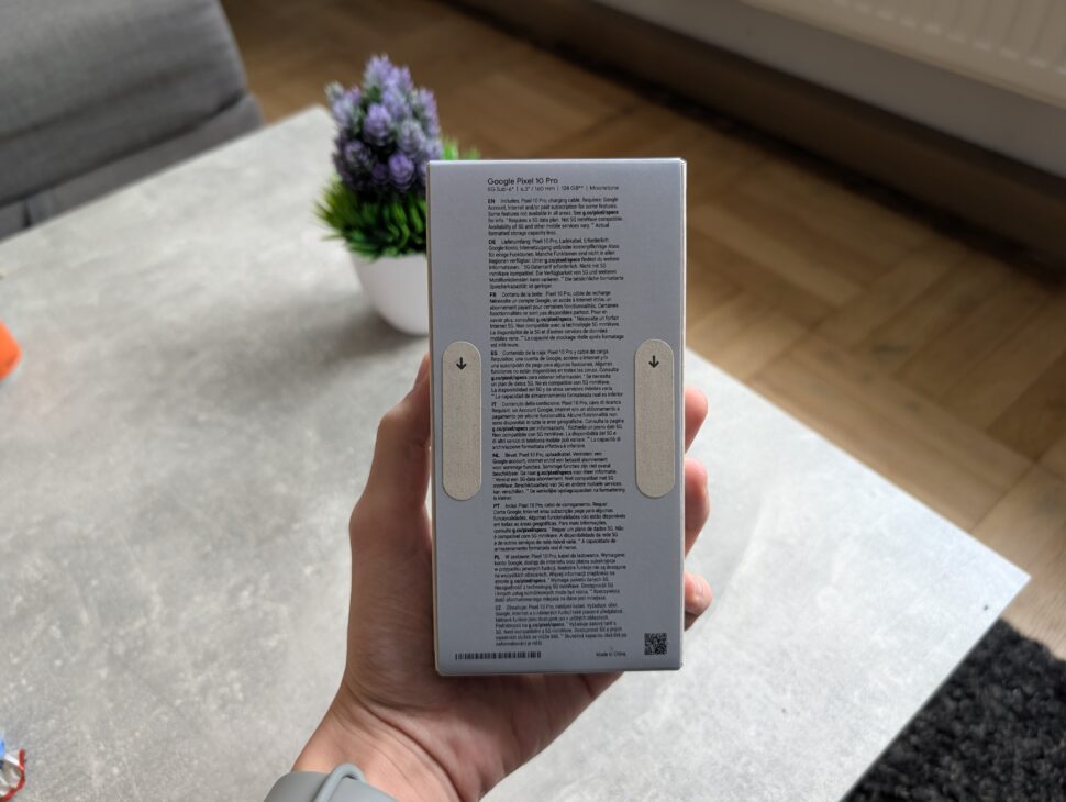 Google Pixel 10 Pro Unboxing 3