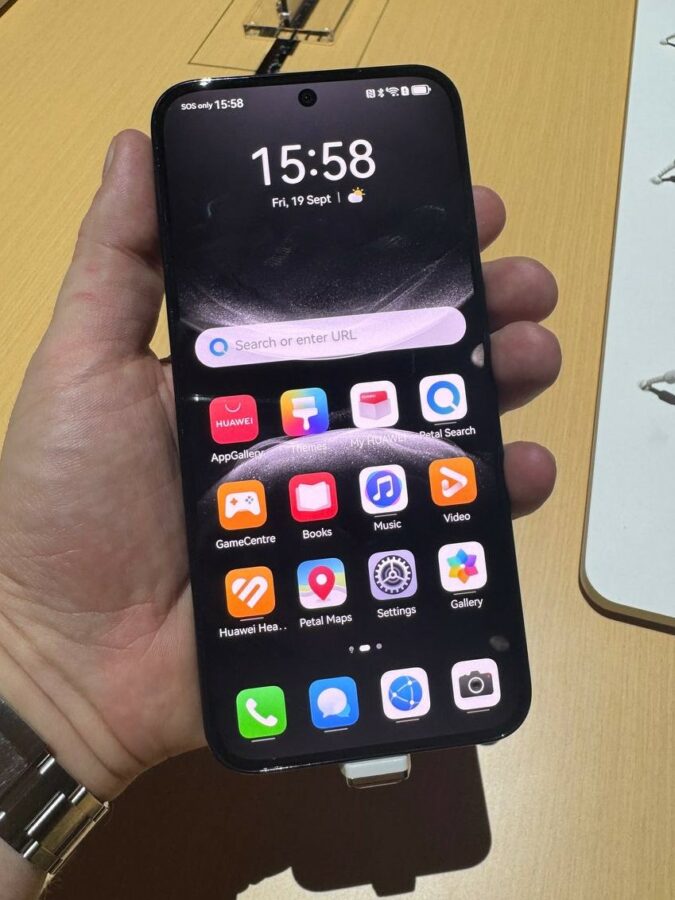Huawei Launch Paris Event September 2025 Nova 14 4