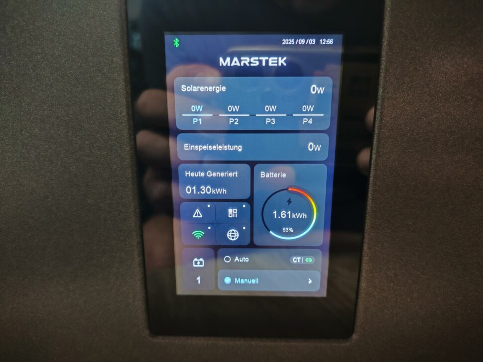 Marstek Jupiter C Plus Display 1