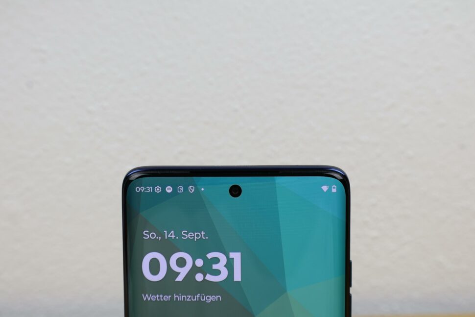 Motorola Edge 60 Display Raender 3
