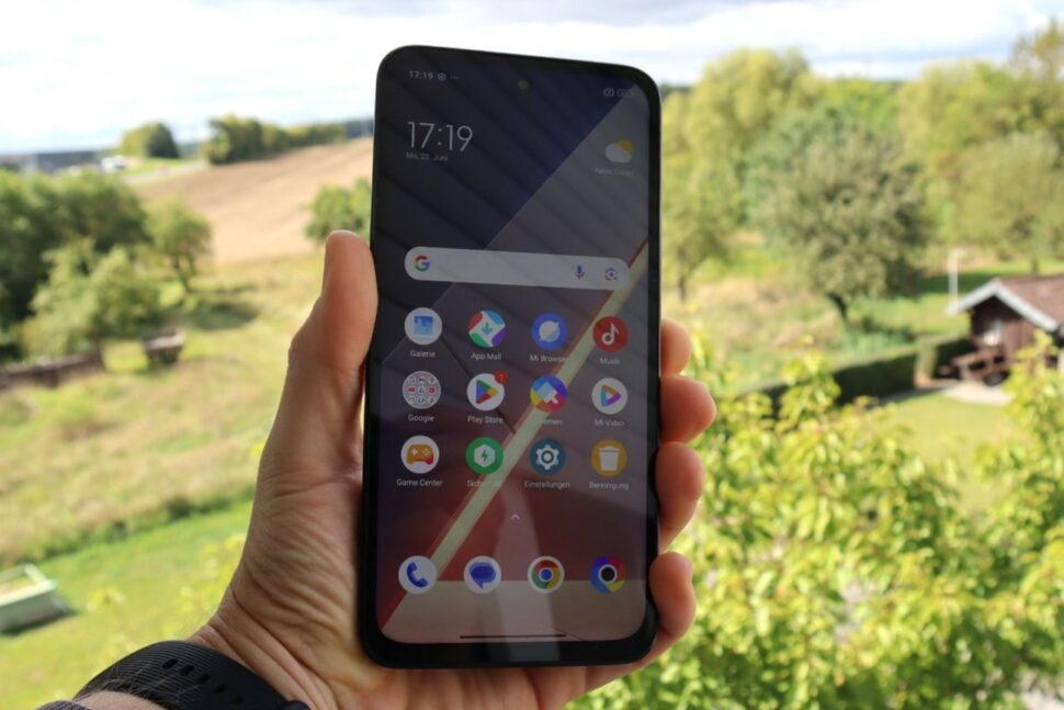 Poco M7 Test Display 1
