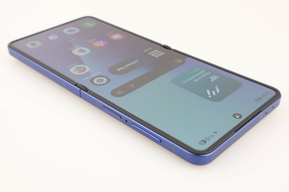 Samsung Galaxy Z Flip 7 Test Design Rahmen 2