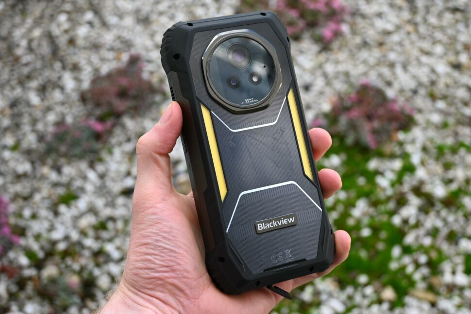 Blackview Xplore 2 Projector Test 13
