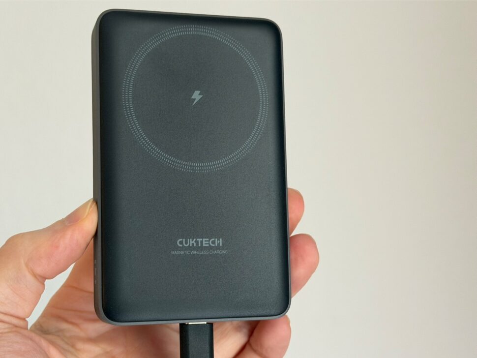 Cuktech MagSafe Powerbank Design 2