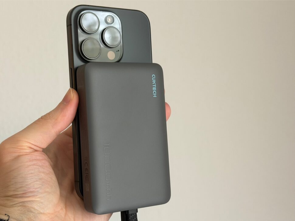 Cuktech MagSafe Powerbank Design 3