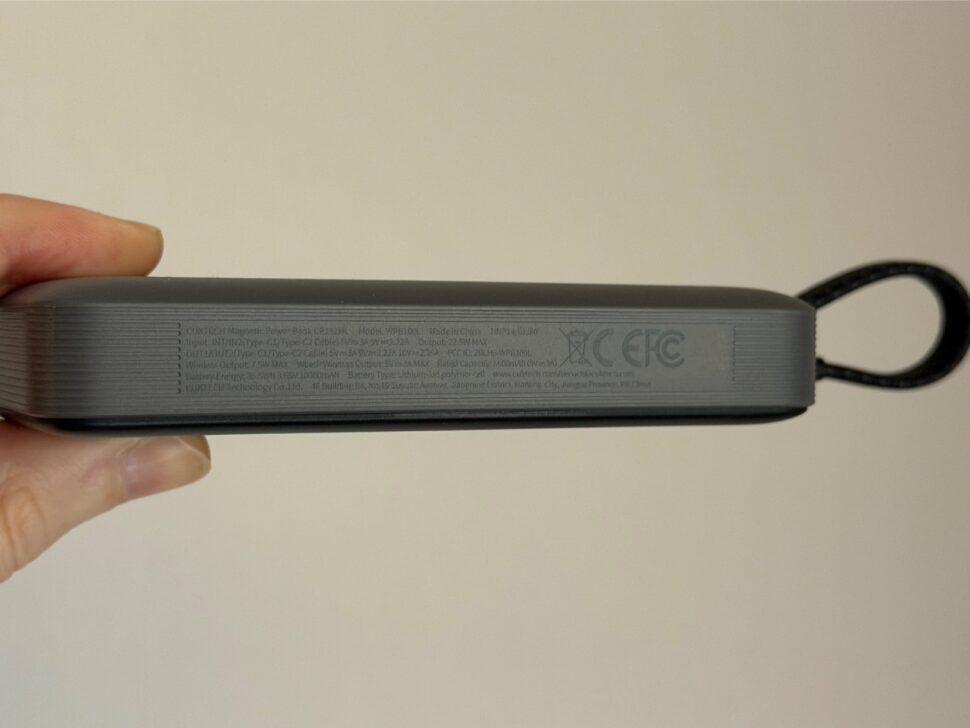 Cuktech MagSafe Powerbank Design 4