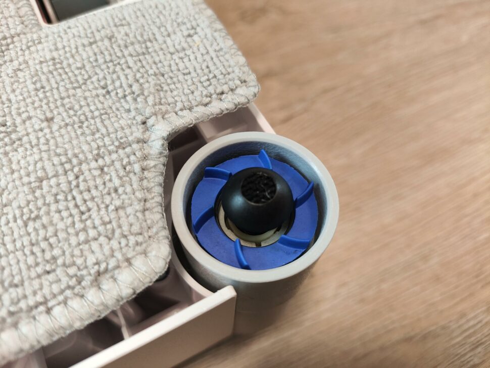 Ecovacs Winbot W2S Omni Design und Verarbeitung 7 Ecovacs Winbot W2S Omni Design und Verarbeitung 7