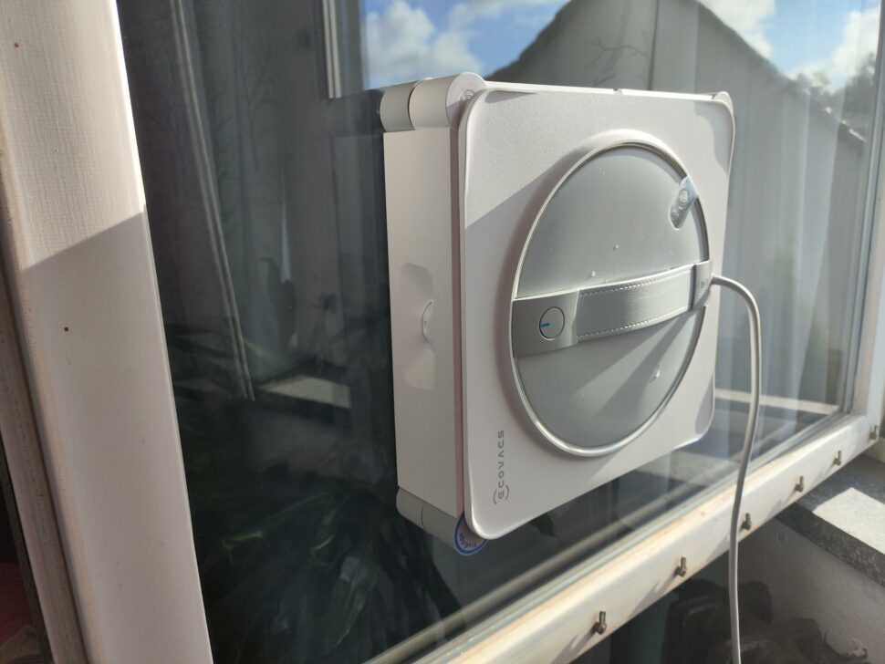 Ecovacs Winbot W2S Omni Inbetriebnahme Ecovacs Winbot W2S Omni Inbetriebnahme