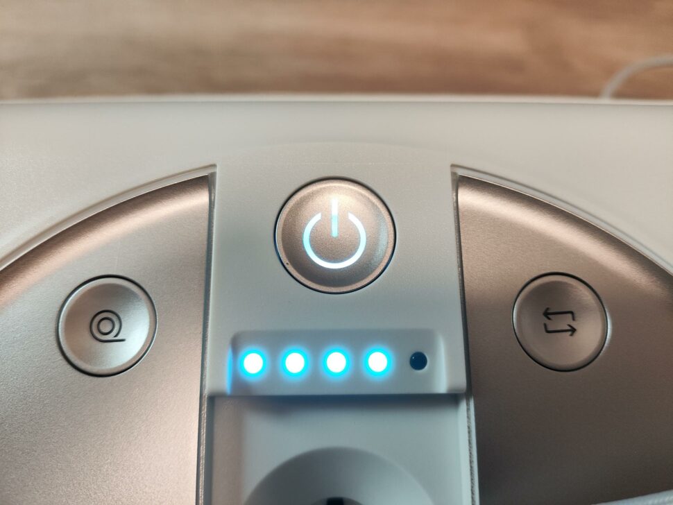 Ecovacs Winbot W2S Omni Steuerung Ecovacs Winbot W2S Omni Steuerung