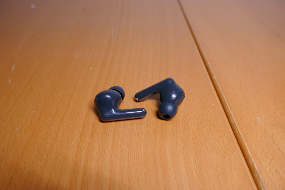 Huawei FreeBuds 7i Test Design 9