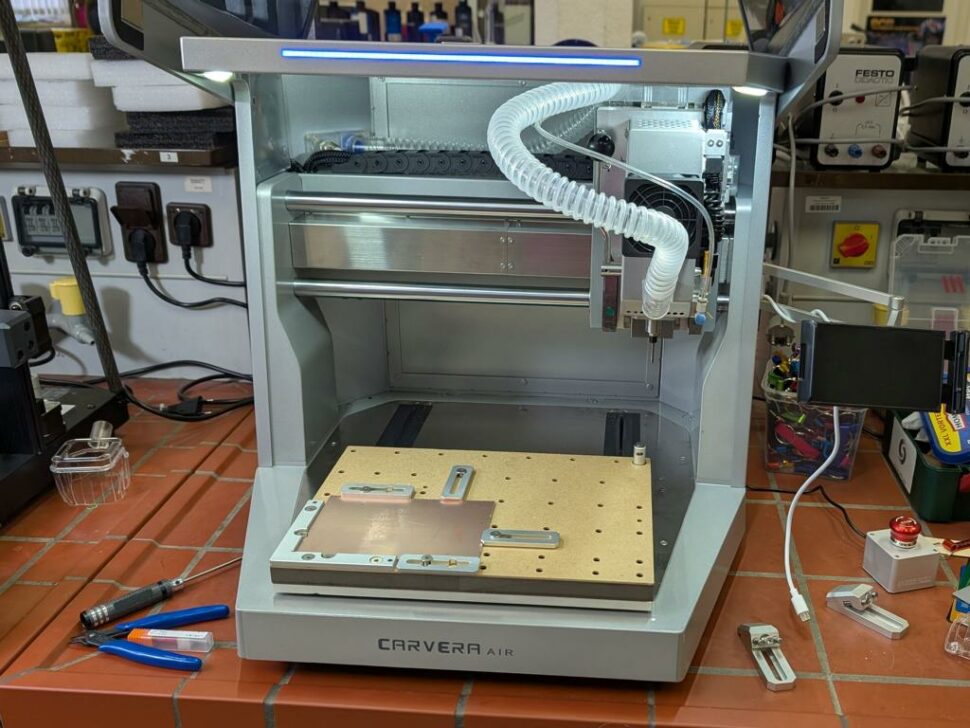 Makera Carvera Air CNC Maschine im Praxistest - Smartzone