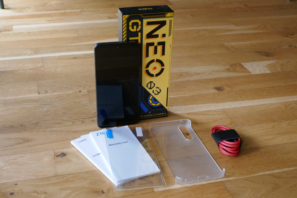 Nubia Neo 3 GT 5G Test Lieferumfang