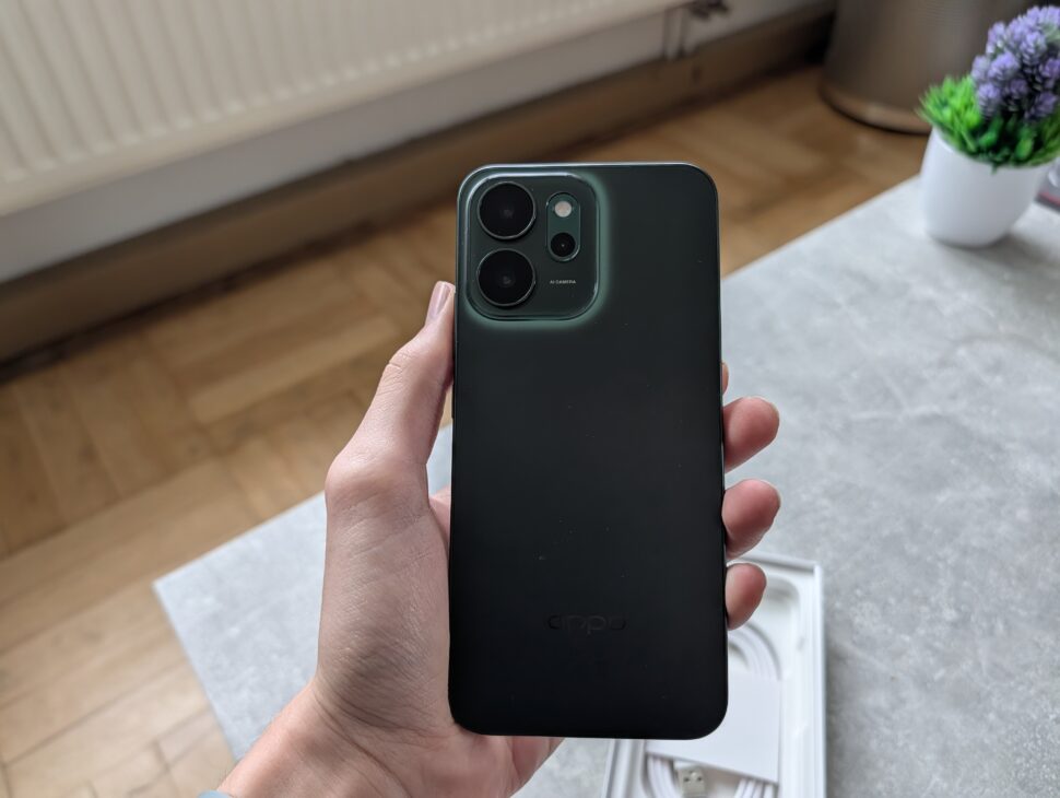 Oppo Reno 14 FS 5G Unboxing 4