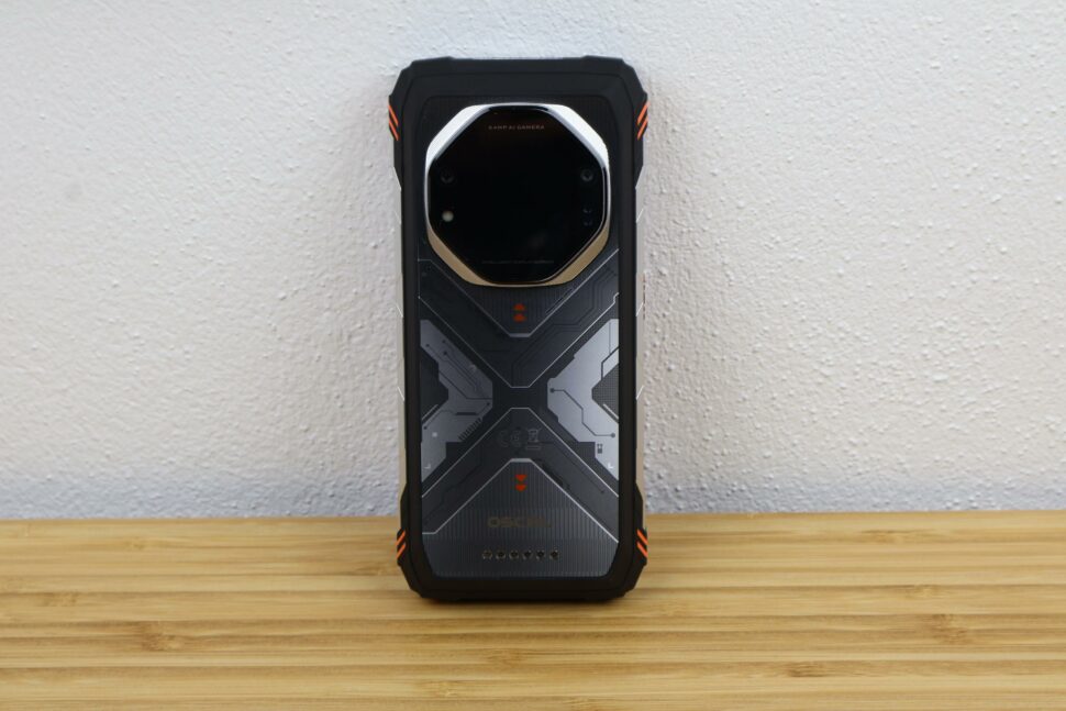 Oscal Tank 1 Rueckseite Display 2