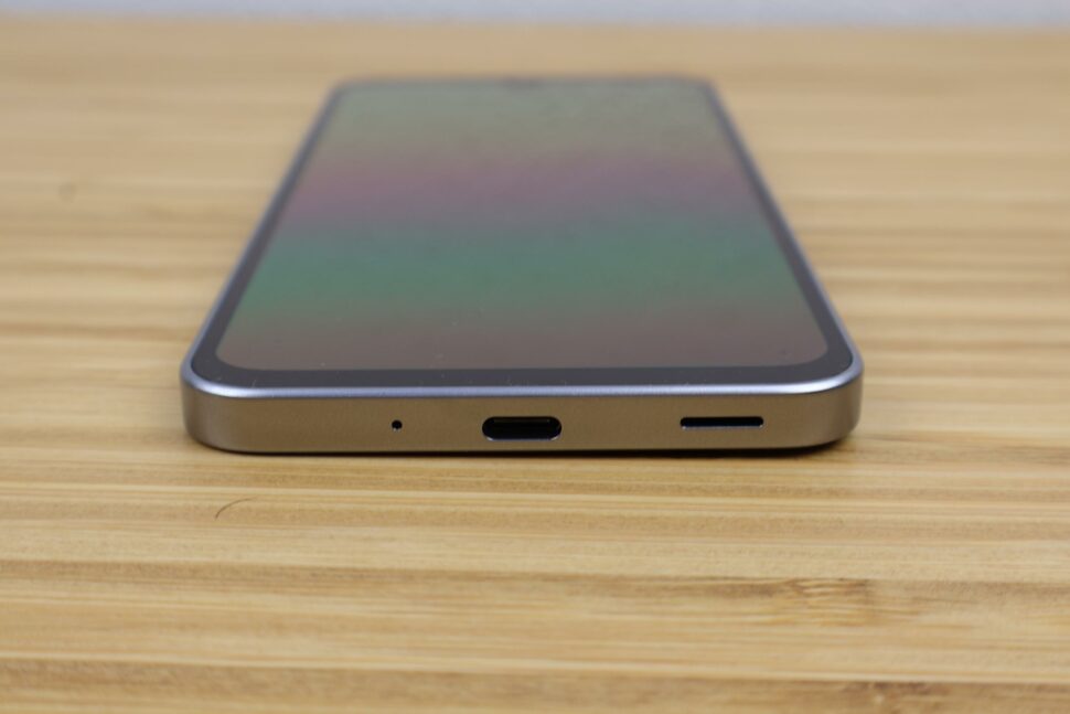 Samsung Galaxy A17 5G Verarbeitung Anschluesse 3