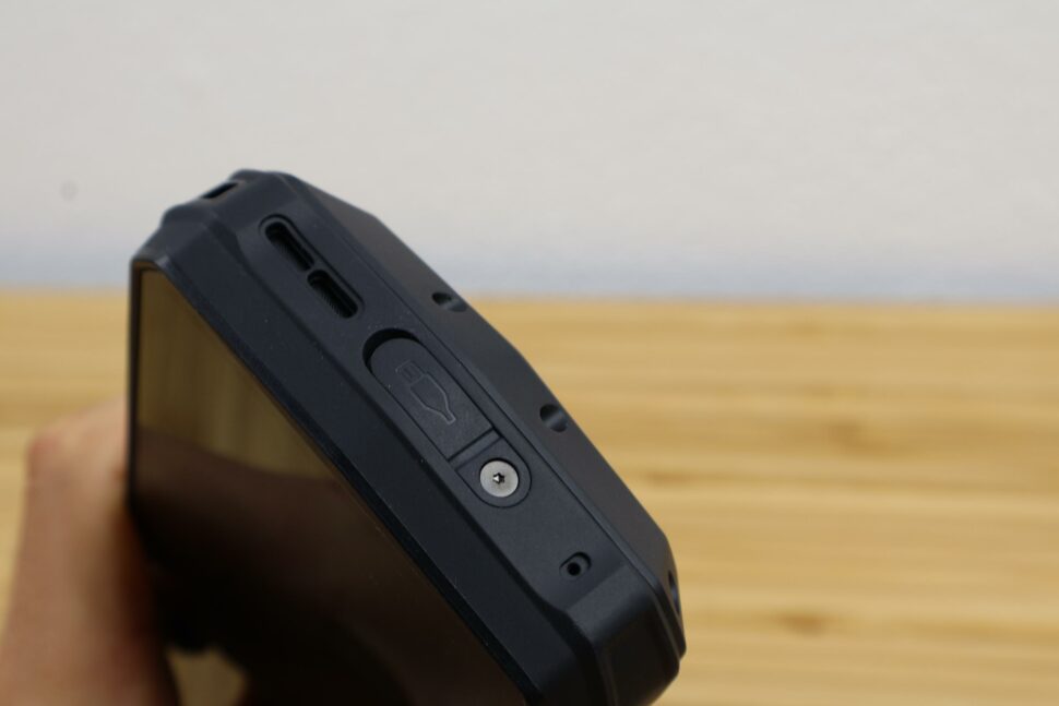 Ulefone Armor 29 Pro Anschluesse Ports 1