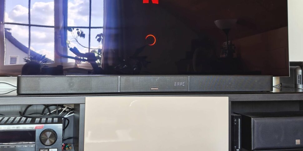 Ultimea Skywave X70 Test Center