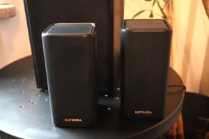 Ultimea Skywave X70 Test Rear Speaker hinten
