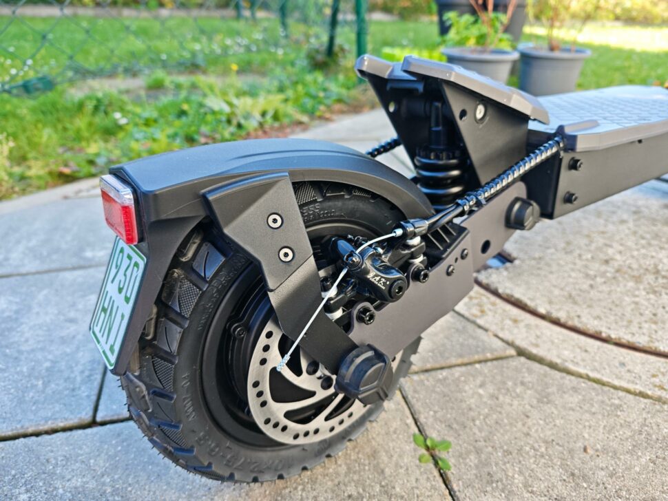 Ausom L1 ABE Design Verarbeitung 3 Ausom L1 ABE Design Verarbeitung 3