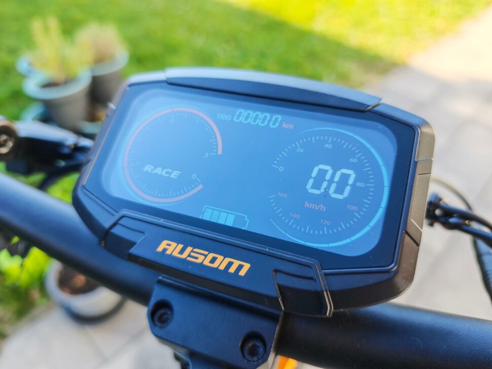 Ausom L1 Geschwindigkeiten 3 Ausom L1 Geschwindigkeiten 3