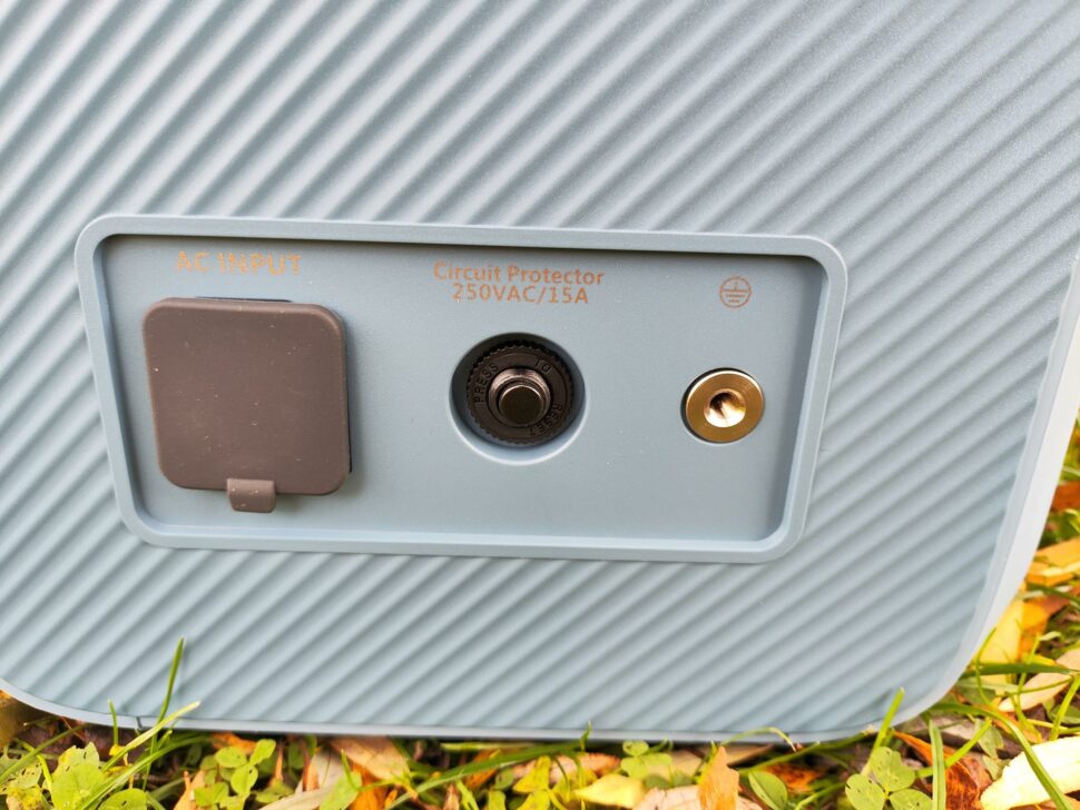 Bluetti Pioneer Na Anschluesse Bluetti Pioneer Na Anschluesse