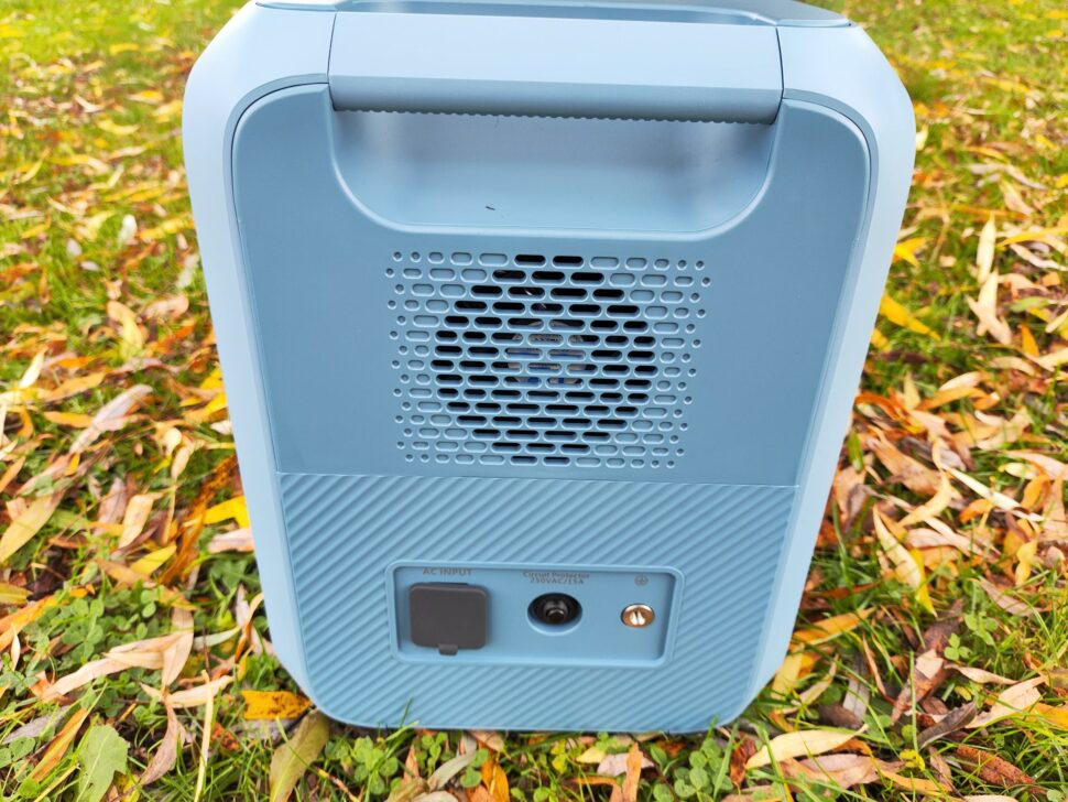 Bluetti Pioneer Na Design und Verarbeitung 2 Bluetti Pioneer Na Design und Verarbeitung 2