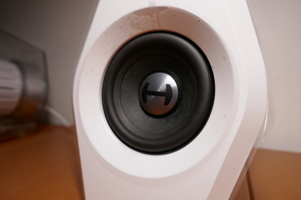 Edifier G2000 Pro Test Design 8 Edifier G2000 Pro Test Design 8