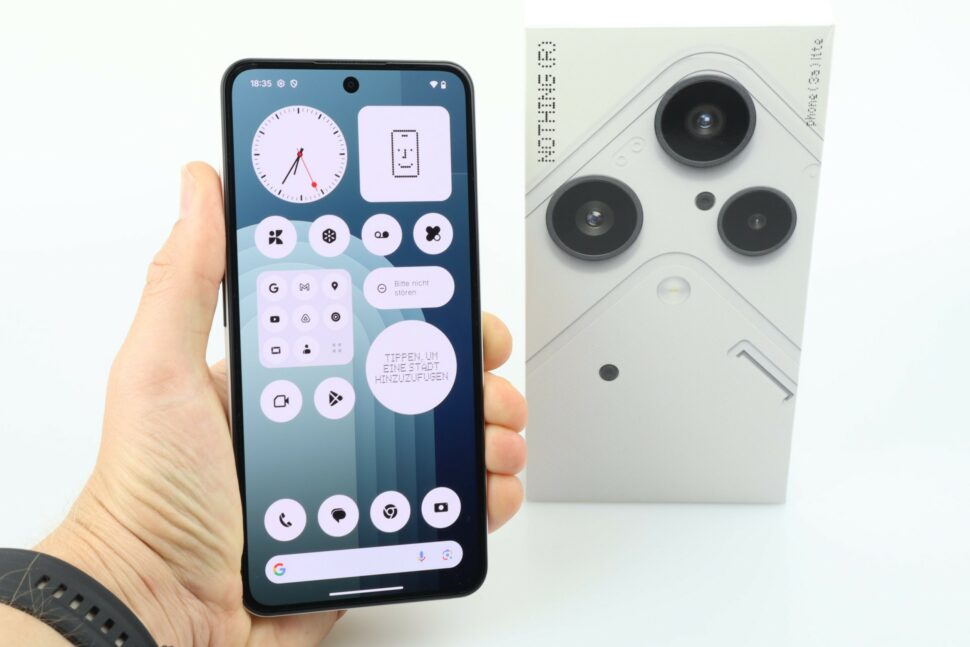 Nothing Phone 3 Lite Test Head 2