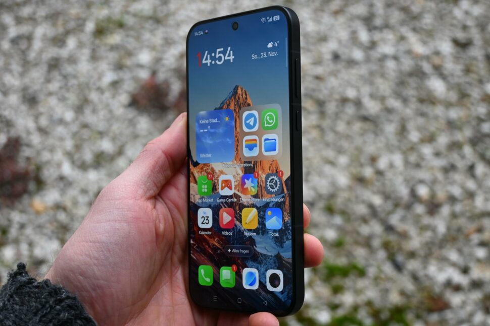 OnePlus 15 Test Flat screen