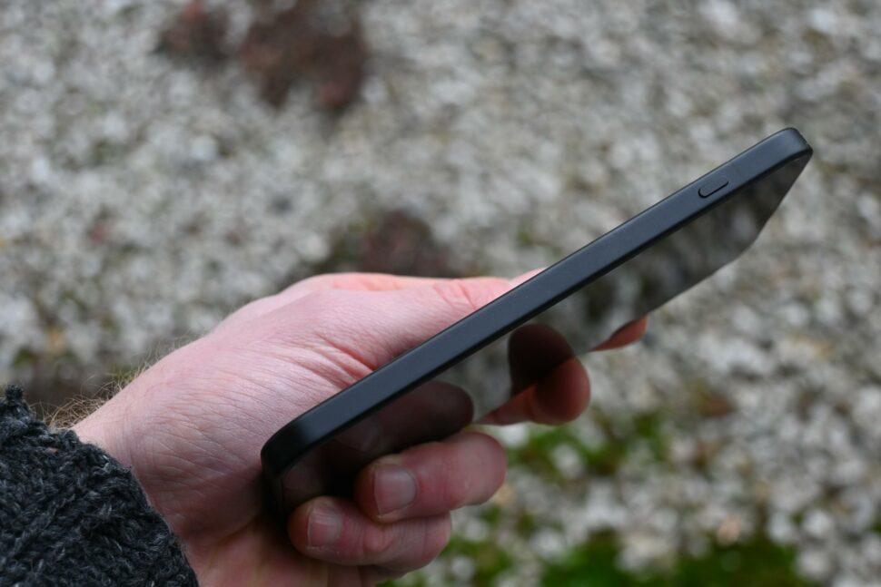 OnePlus 15 Test Side Buttons 3