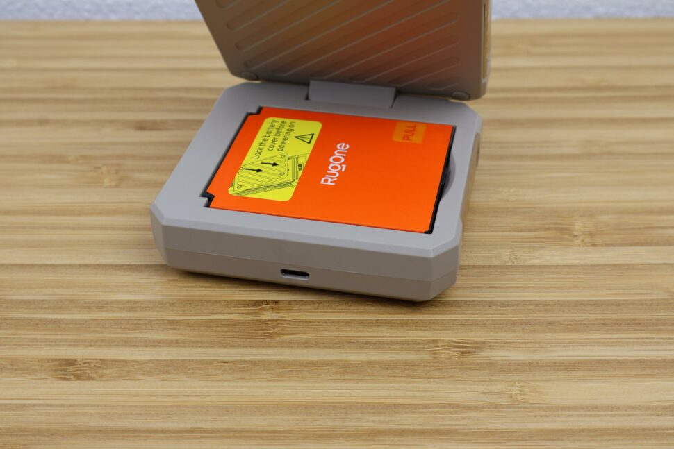 RugOne Xever 7 Pro Akku wechselbar Laufzeit Dock 5 RugOne Xever 7 Pro Akku wechselbar Laufzeit Dock 5