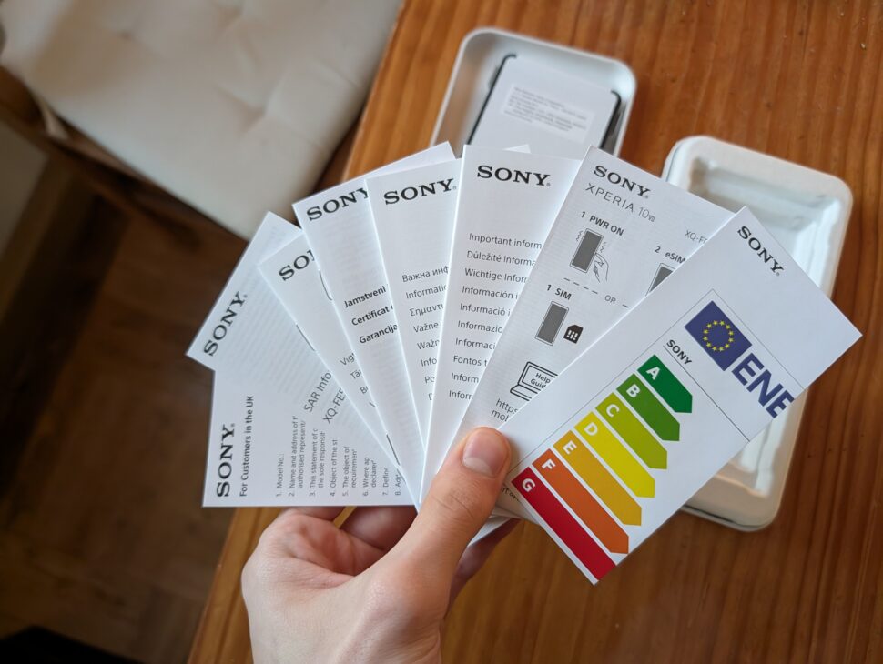 Sony Xperia 10 VII Unboxing 6