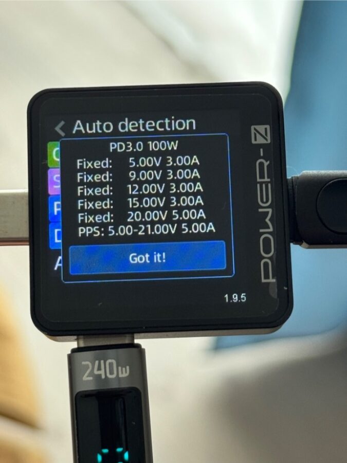 Ugreen 500W Desktop Charger Ladestandards 8