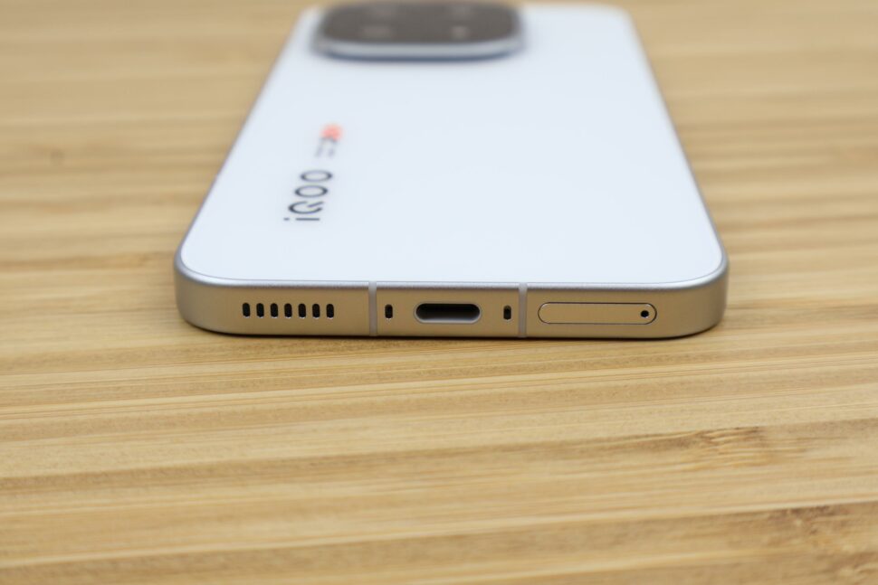 iQOO 15 Design Verarbeitung 1