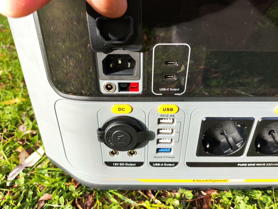 Vtoman Flashspeed 1500 Anschluesse 3