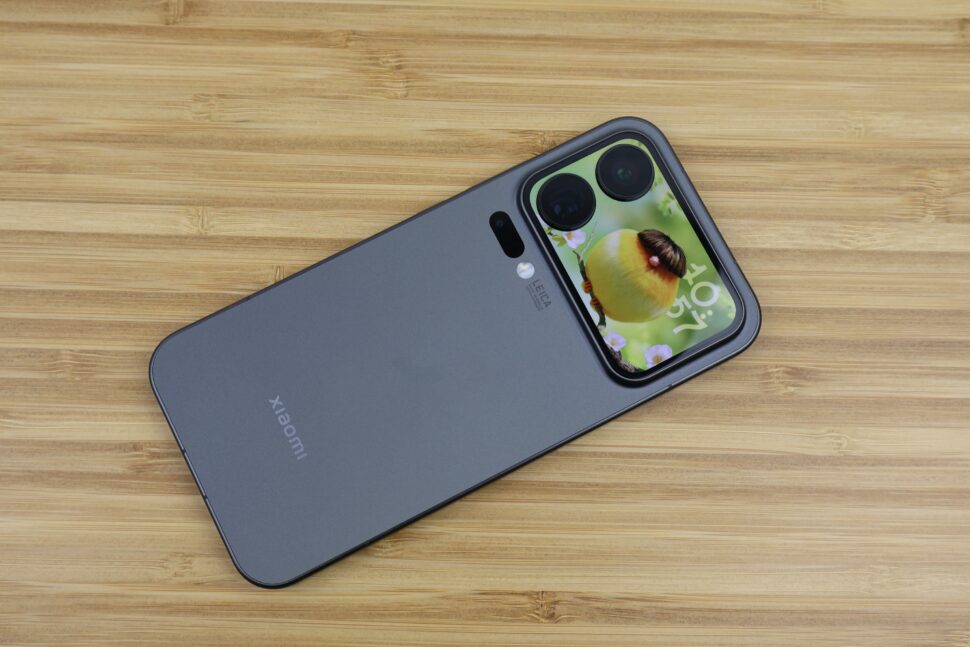 Xiaomi 17 Pro Max Display Rueckjseite Test 2