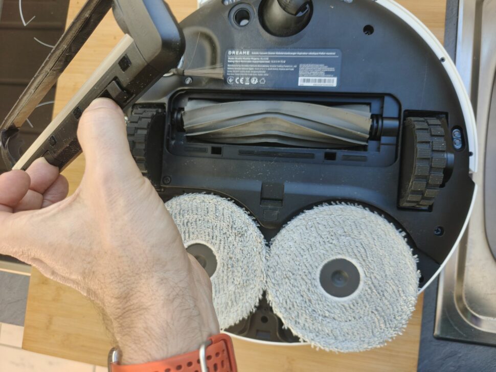 DreameL10sUltraG3 UnterseiteBuerste DreameL10sUltraG3 UnterseiteBuerste