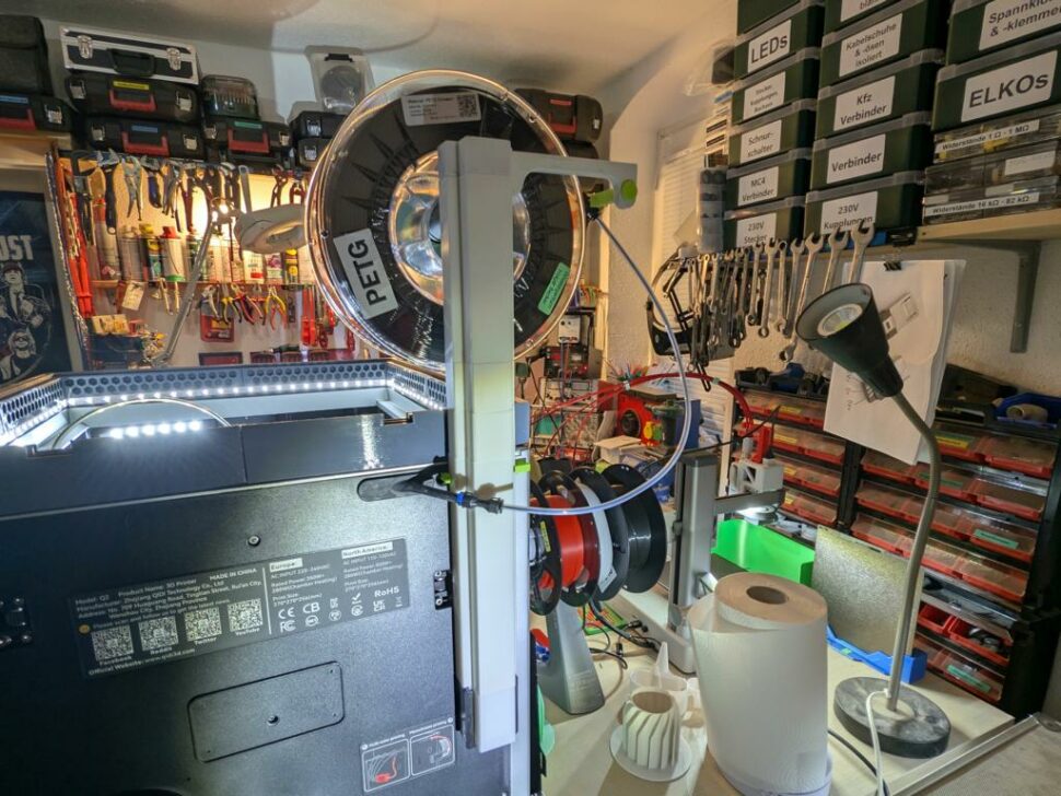 Qidi Q2 49 Qidi Q2 Filamenthalterung