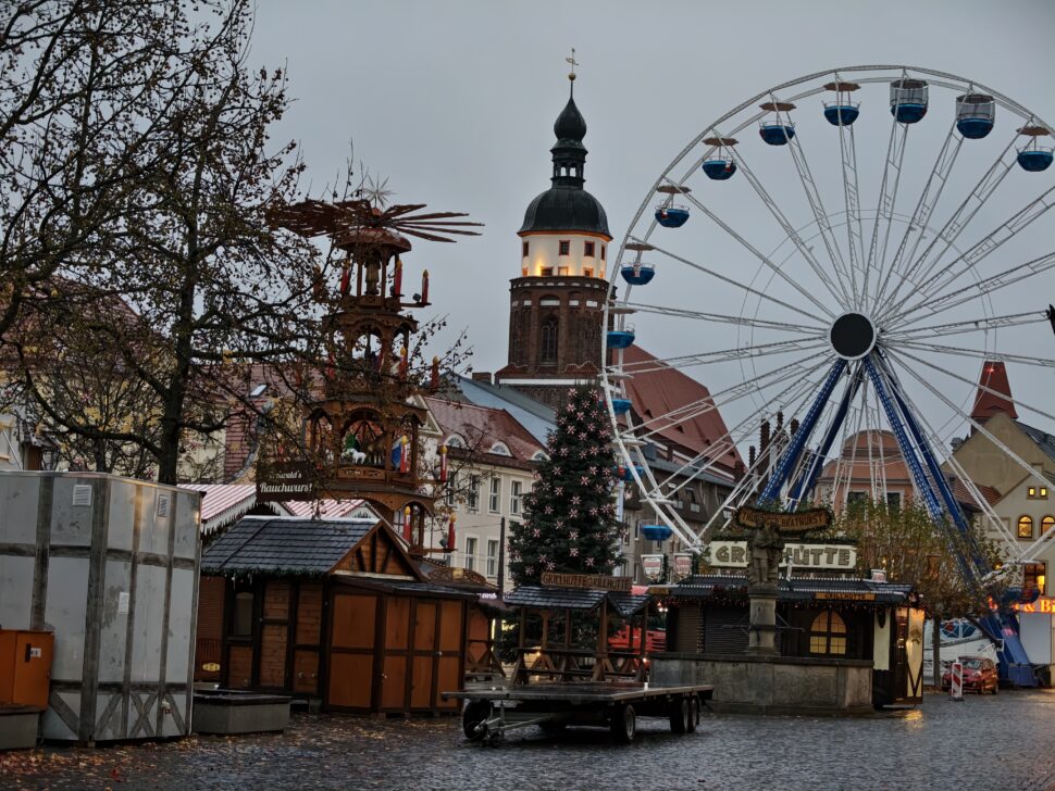 Vivo iQOO 15 Zoom 5 Vivo iQOO 15 Zoom 5