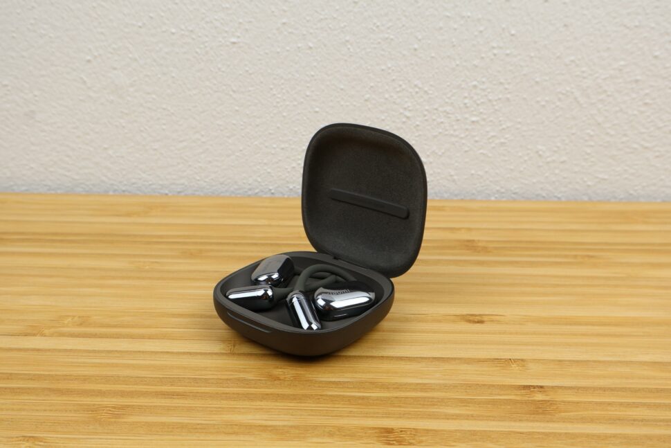 Xiaomi OpenWear Stereo Pro ladecase Etui 3 Xiaomi OpenWear Stereo Pro ladecase Etui 3