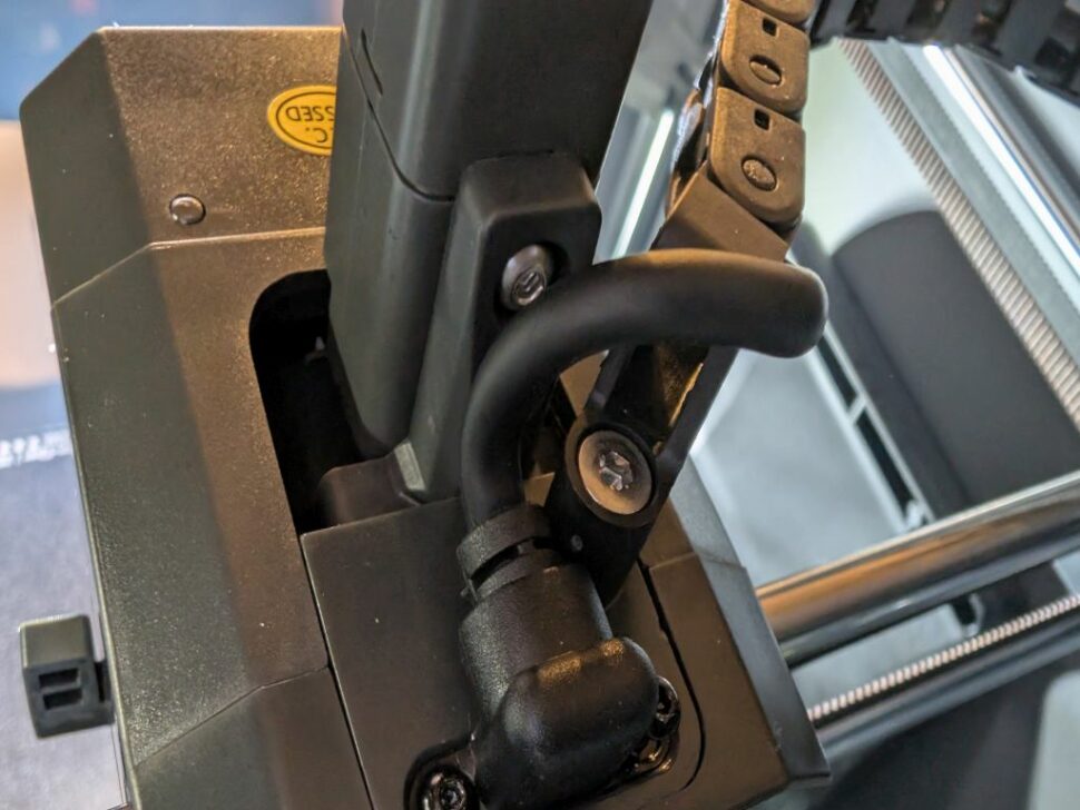 Elegoo Centauri Carbon 2 Combo 46 Reingezwängte Kabelführung