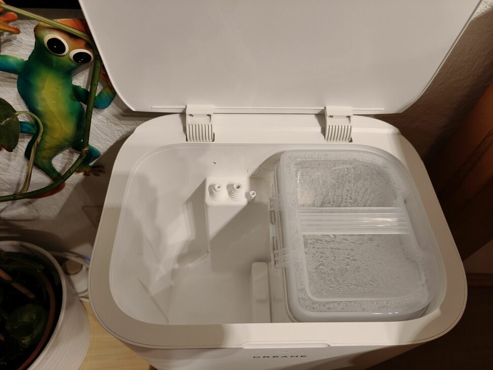 DreameL10sUltraG3 StationBehaelter2 DreameL10sUltraG3 StationBehaelter2