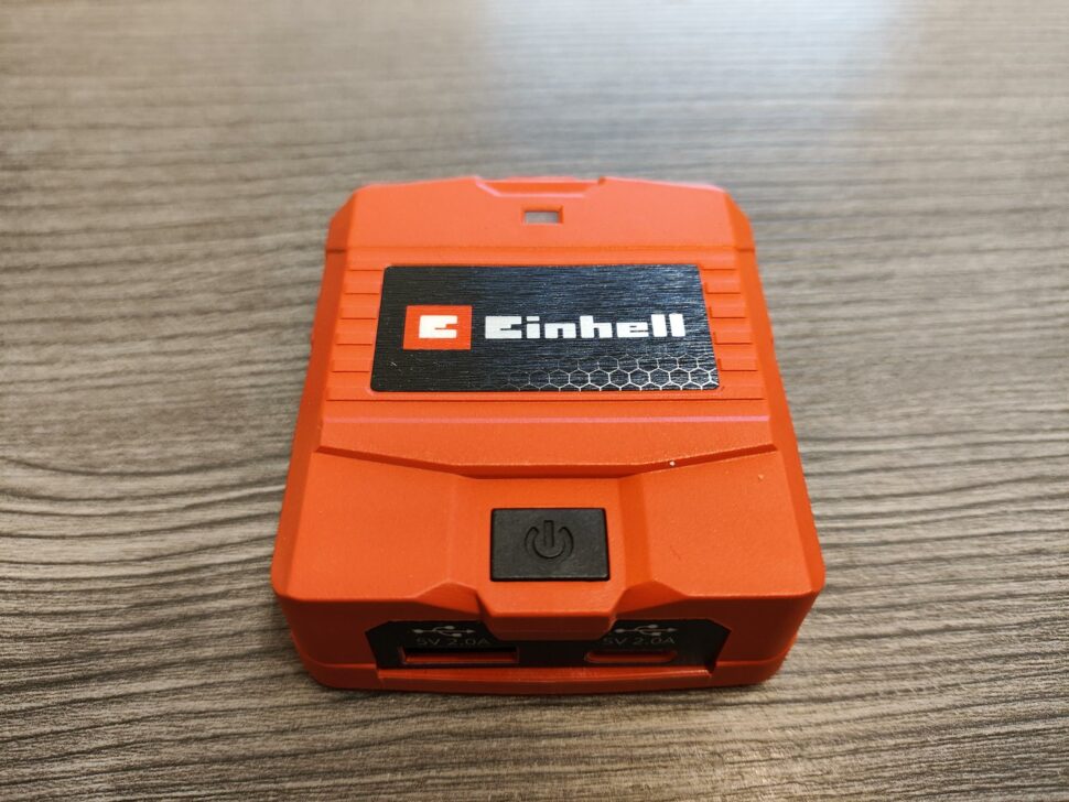Einhell USB Akku Adapter Design und Verarbeitung 2 Einhell USB Akku Adapter Design und Verarbeitung 2