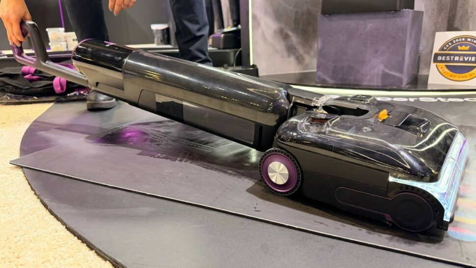 Eureka CES 2026 Floor Shine 890 3 Eureka CES 2026 Floor Shine 890 3