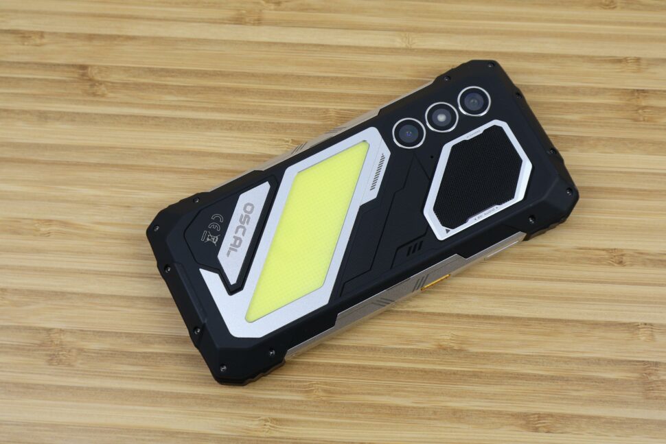 Oscal Pilot 5 Rueckseite 2 Oscal Pilot 5 Rueckseite 2