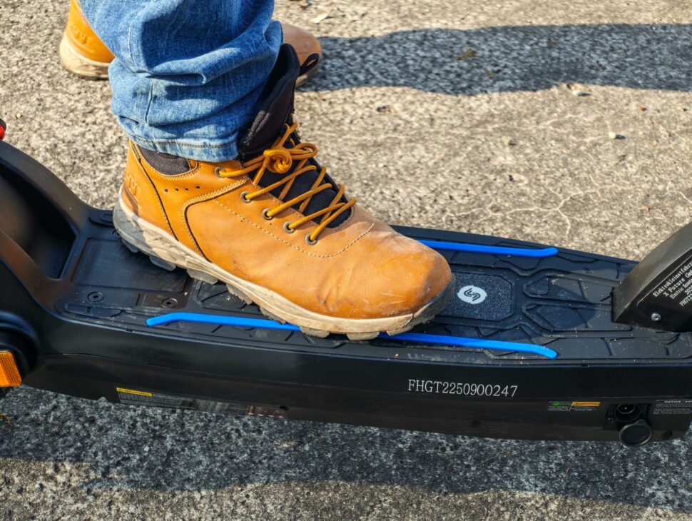 Isinwheel GT2 Offroad E Scooter Test 13 Isinwheel GT2 Offroad E Scooter Test 13