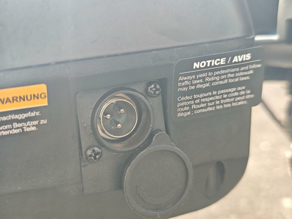 Isinwheel GT2 Offroad E Scooter Test 42 Isinwheel GT2 Offroad E Scooter Test 42