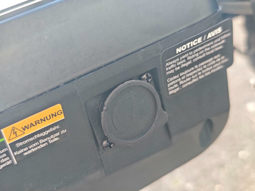 Isinwheel GT2 Offroad E Scooter Test 43 Isinwheel GT2 Offroad E Scooter Test 43